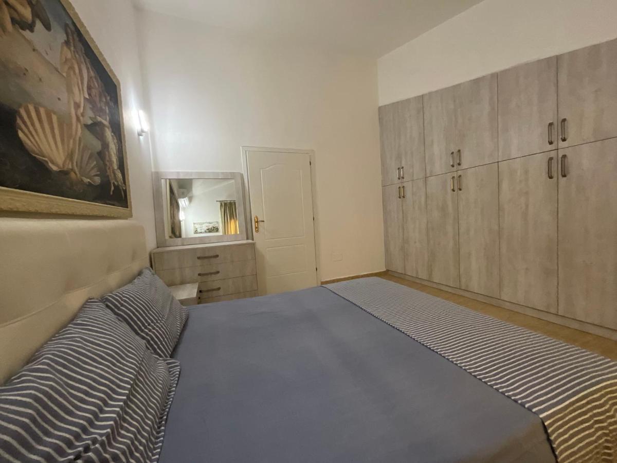 Italian Style Apartment Durrës Esterno foto