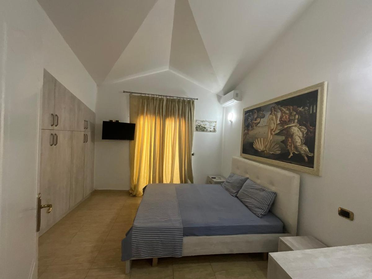 Italian Style Apartment Durrës Esterno foto